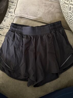 Lululemon hotty hot Women’s Black Athletic Shorts - Lightweight Running Shorts